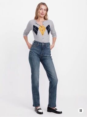 NWT Old Navy High-Rise Straight Leg Women’s Jeans in Dark Blue